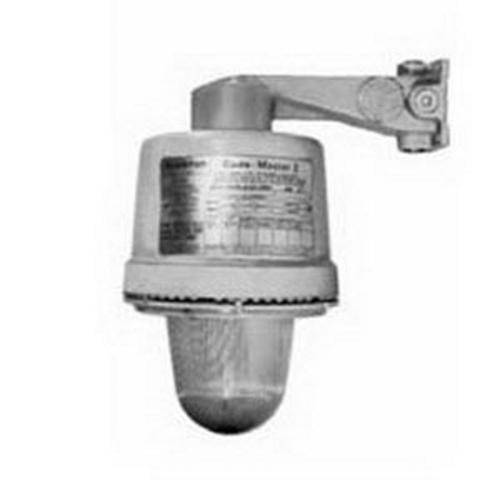 Appleton® Code Master™ 2 CLB1010G-MT Factory Sealed Explosionproof HID Luminaire with Guard, 1 High Pressure Sodium Lamp, 100 W Fixture, 120 to 277 VAC, Epoxy Powder Coated Housing