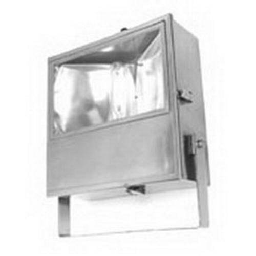 Appleton® Areamaster™ GAMS671PMTI2 Integrally Ballasted Weatherproof Floodlight Fixture, (1) Pulse Start Metal Halide Lamp, 288 W Fixture, 120/208/240/277 VAC