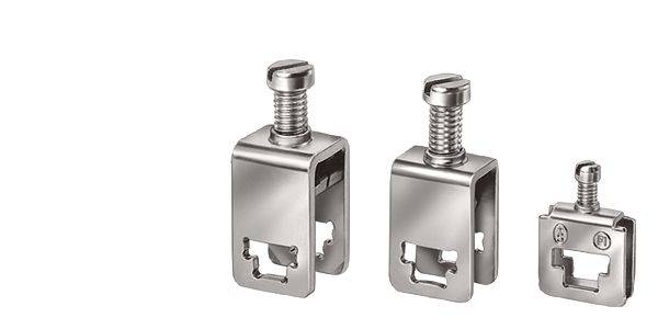 Siemens 8WA2867 Blank Feeder Terminal, For Use With 4 sq-mm Terminal, 10 x 3 mm, 6 x 6 mm N-Busbar, 35 mm DIN Rail Mount, Screw Connection, Metal, Silver