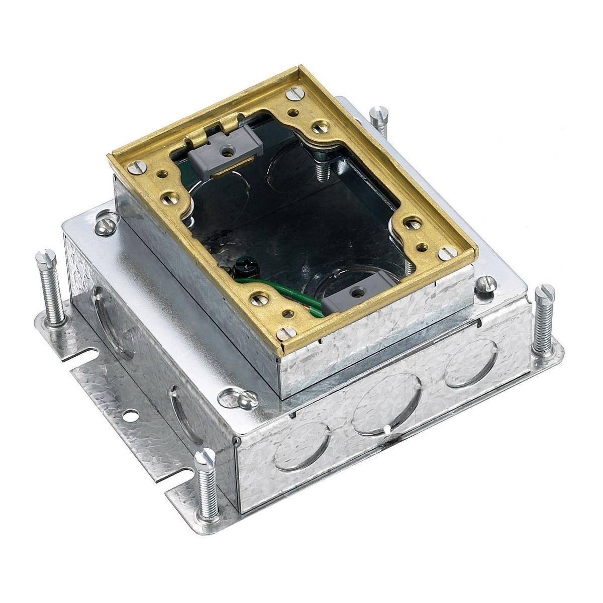 Wiring Device-Kellems B2421 Fully Adjustable Shallow Floor Box, Stamped Steel, 39.5 cu-in Capacity, 1 Gangs, 1 Outlets, 7 Knockouts, 4.81 in L x 6 in W x 2.74 in H