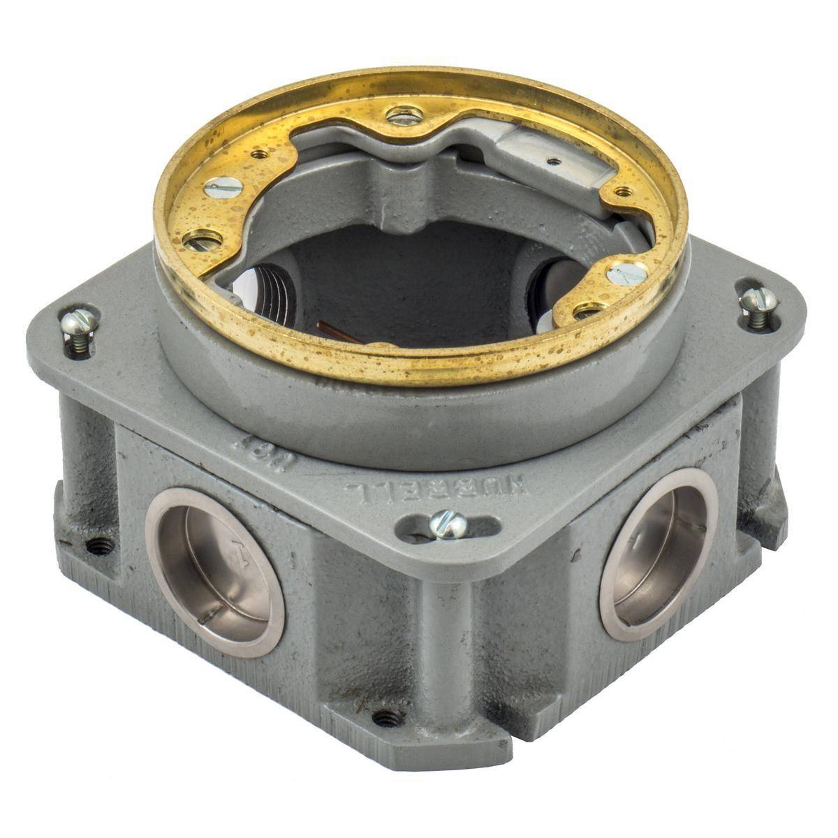PREMISE WIRING B2536 Fully Adjustable Floor Box, Cast Iron, 33 cu-in Capacity, 1 Gang, 4 Knockouts, 4.84 in H x 4.84 in W x 3.05 in D