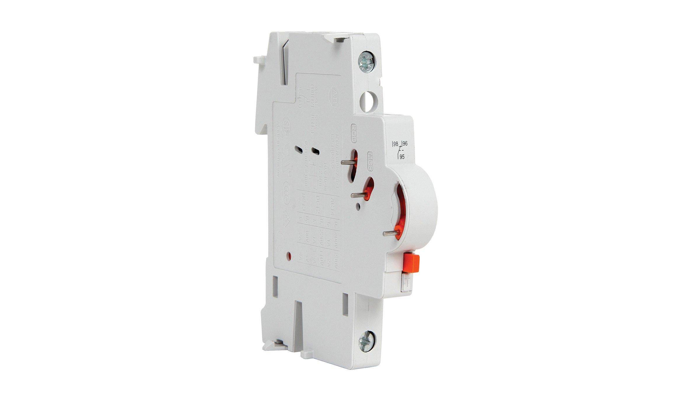 Sprecher + Schuh L8-13/3/D L8 Protector, 480Y/277 VAC, 13 A, 10 kA Interrupt, 3 Poles, D/Thermal Magnetic Trip