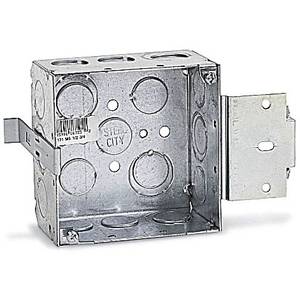 30.3 Cu Inch, 23-Knockout, Thomas & Betts Corporation 52171-MS_1/2_3/4 Square Outlet Box