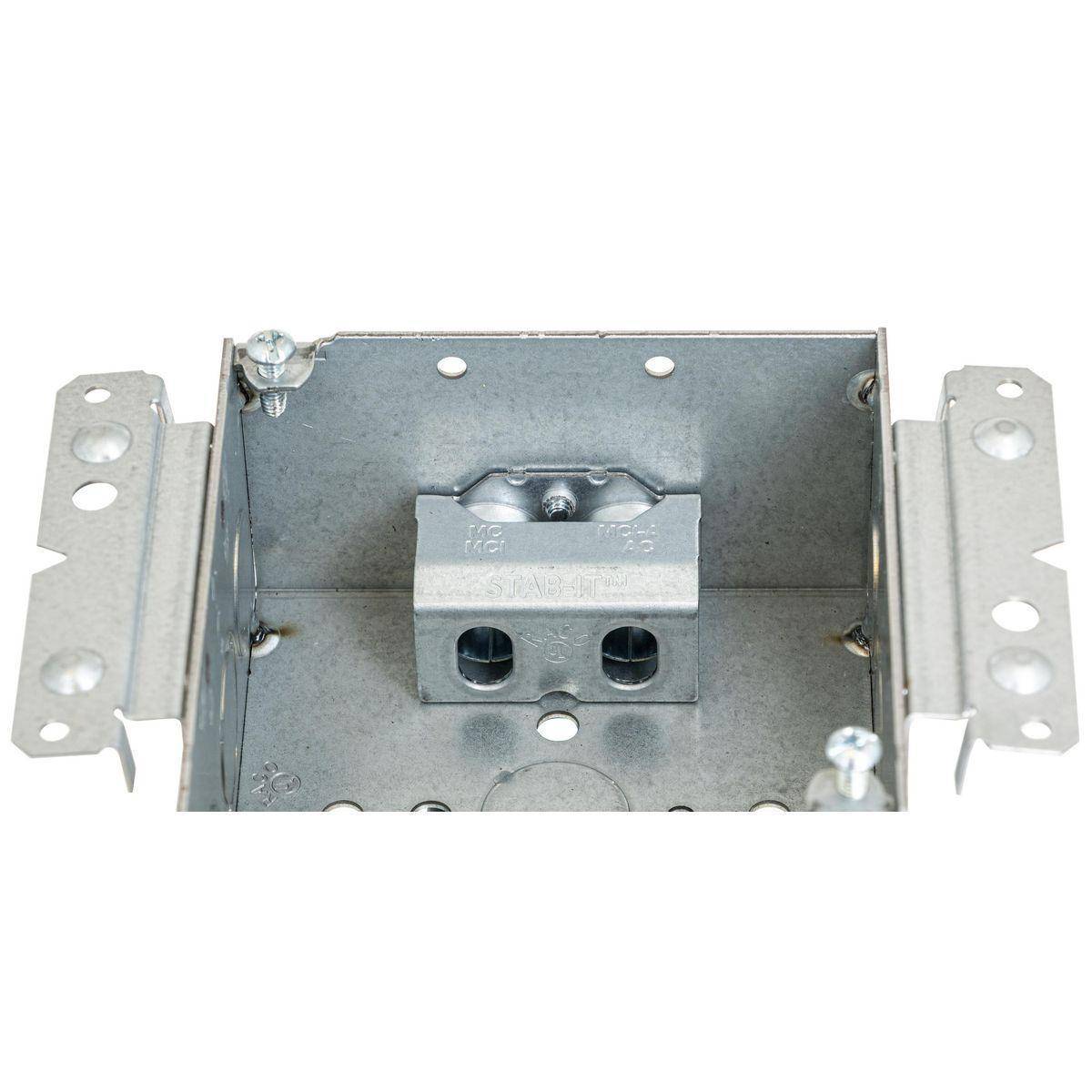 Wiring Device-Kellems HBL232MS HBL Wall Box Electrical Floor Cover, Steel, 30.3 cu-in Capacity, ((2) Back, (9) Side) Knockouts