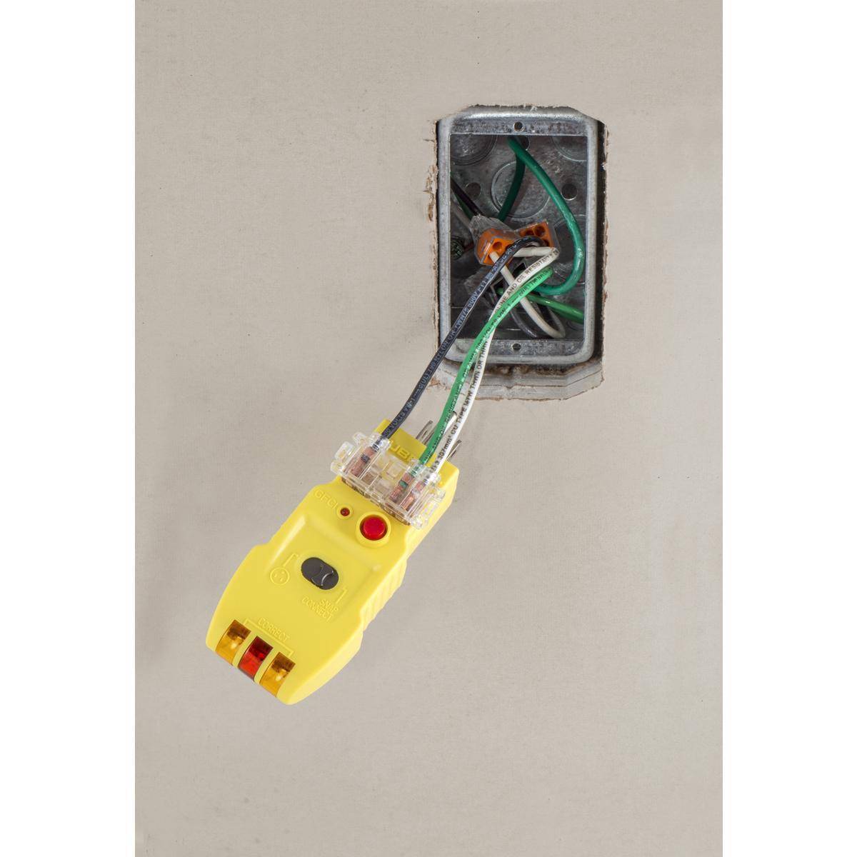 Wiring Device-Kellems SNAPConnect® SNAPCTG 1-Phase 2-Pole 3-Wire 3-in-1 Standard Sized Receptacle Wiring Tester With GFCI Test Button, 125 V, 15/20 A Load